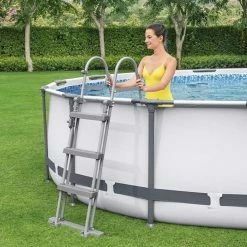 Piscine Tubulaire Ronde Bestway Steel Pro Max 3,05 X 0,76 - Gris Clair -Bleu Piscine 56408 piscine tubulaire ronde bestway steel pro max 305 076 ambiance