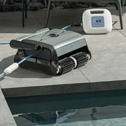 Robot Nettoyeur Fond Et Parois De Piscine Ubbink Robotclean 3 5 Robot Nettoyeur Fond Et Parois De Piscine Ubbink Robotclean 3 -Bleu Piscine 7505502 robot nettoyeur robotclean 3 pool fond parois ubbink ambiance