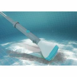 Aspirateur à Piles Kokido LEKTRA Pour Spas Et Petites Piscines -Bleu Piscine kok 400 8653 aspirateur a piles kokido lektra spas piscines ambiance