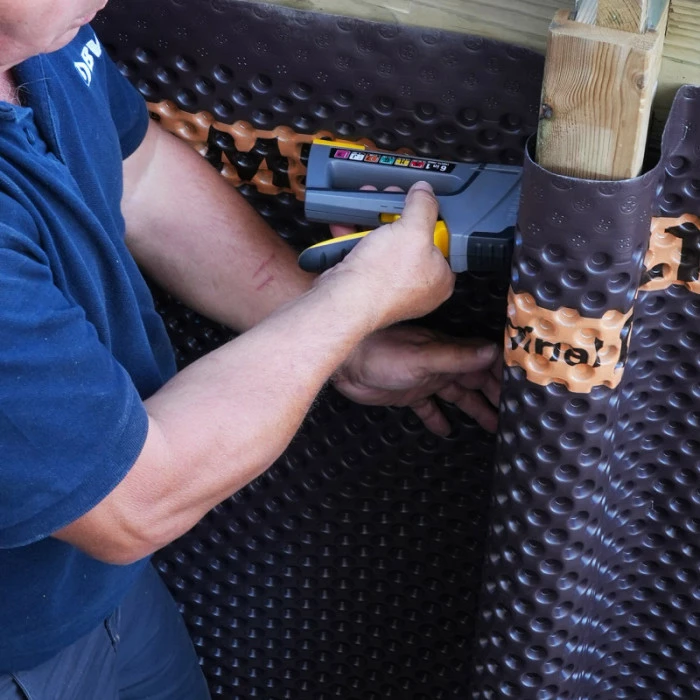 Film Drainant Delta MS 1,5 X 20 M Pour Piscine En Bois BWT MyPOOL - PROCOPI 4 Film Drainant Delta MS 1,5 X 20 M Pour Piscine En Bois BWT MyPOOL - PROCOPI – Image 4