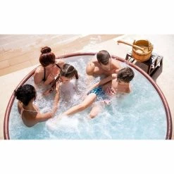 Spa Semi-rigide Bestway Lay-Z Spa HELSINKI AirJet 7 Places -Bleu Piscine spa helsinki ambiance famille min 1